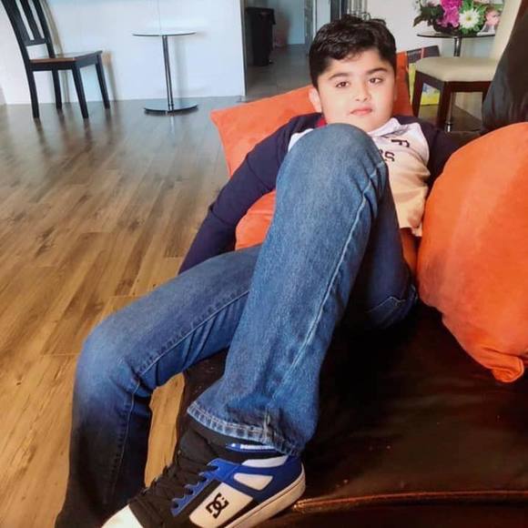 Meet your Posher, Azrah - Picture 1 of 1